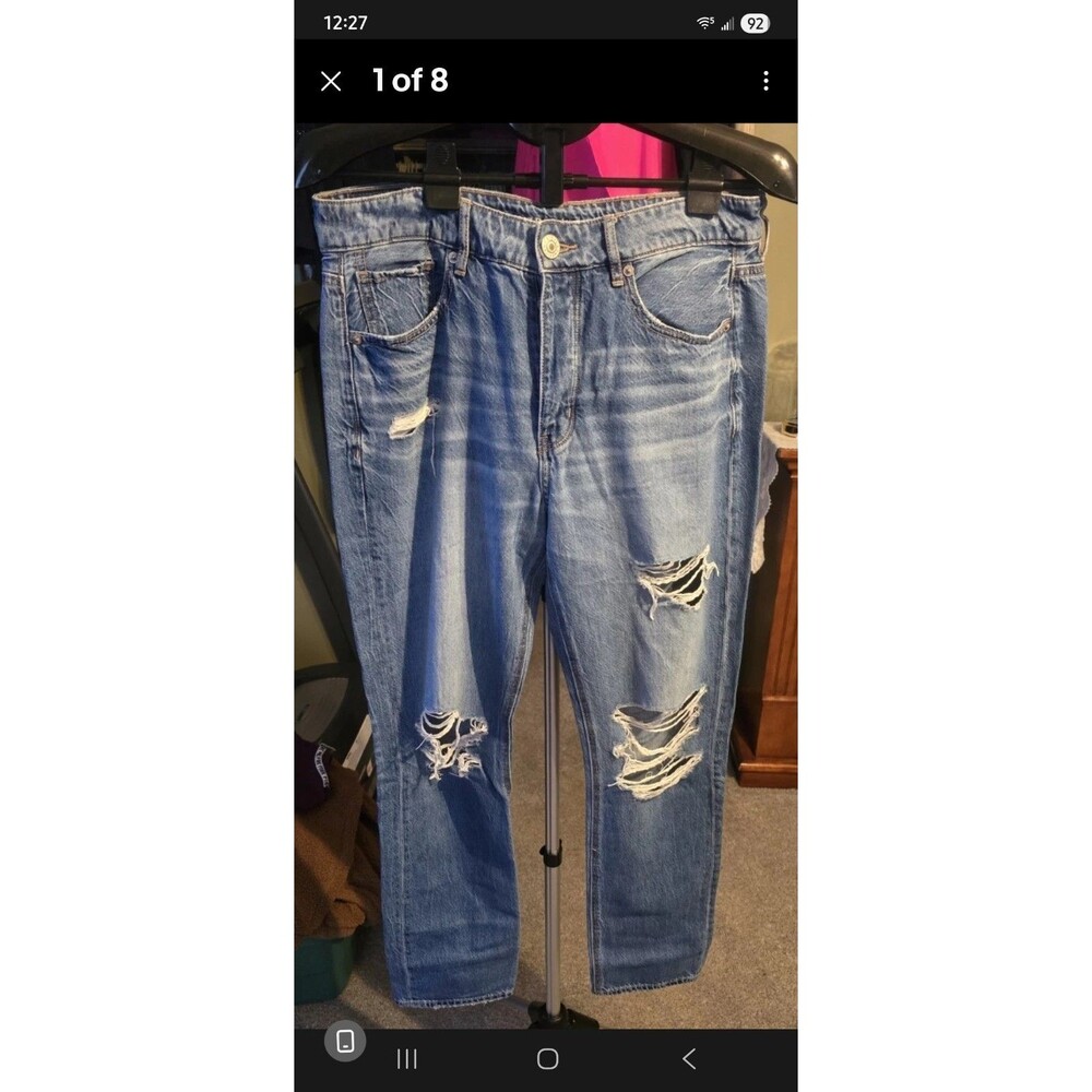 WOMAN AMERICAN EAGLE SIZE:6X30"INSEAM DISTRESSED TOMGIRL DENIM JEANS*EXCELLENT*